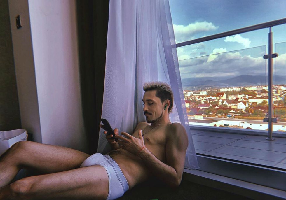 Dima Bilan in cowards