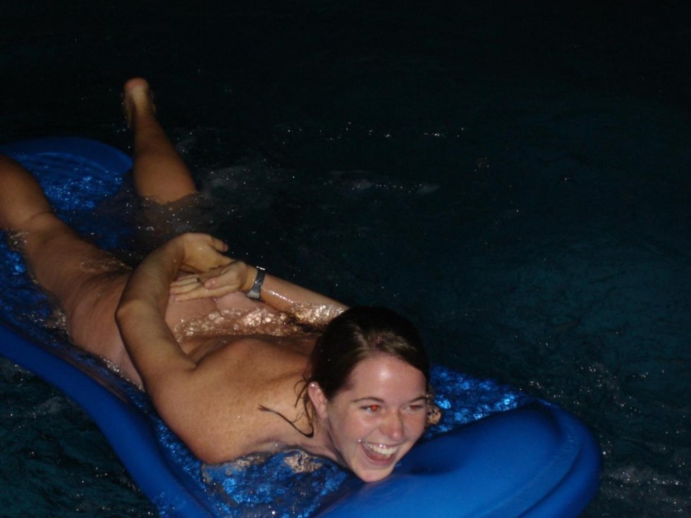 Night bathing naked women