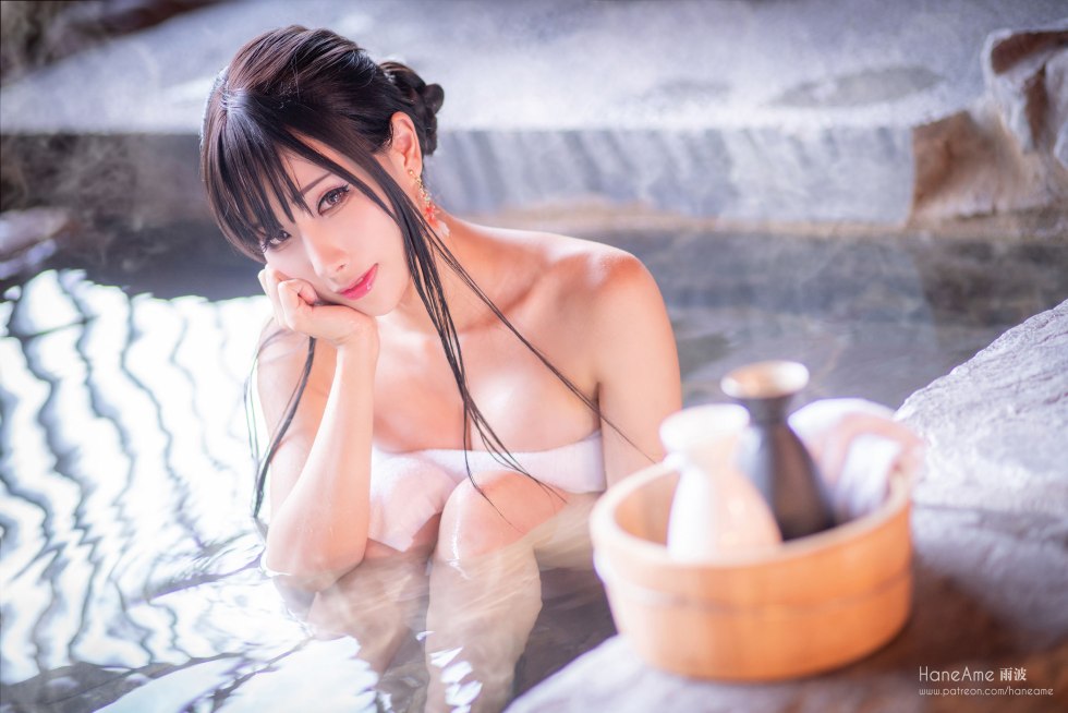 Japanese hot springs nude