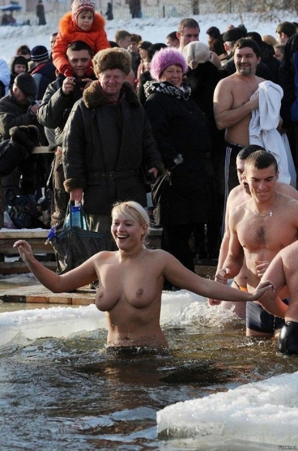 Naked bathing for baptism