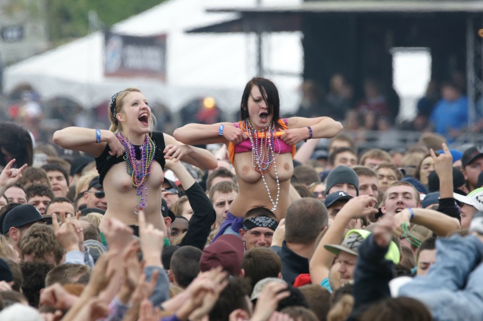 Naked boobs at the rock festival