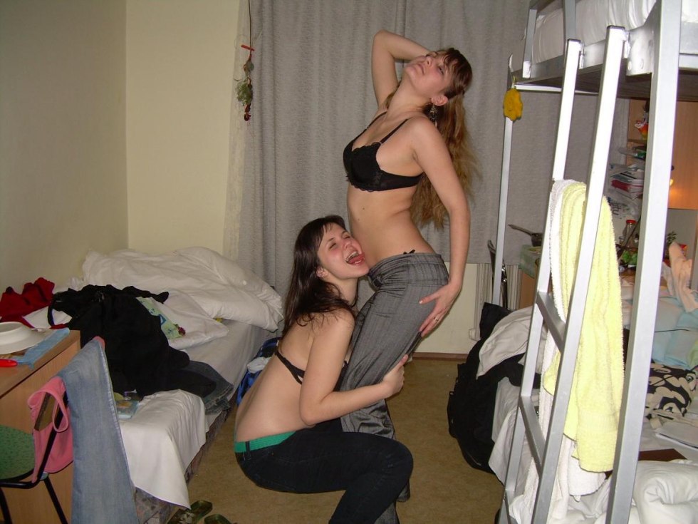 Homemade girls have fun