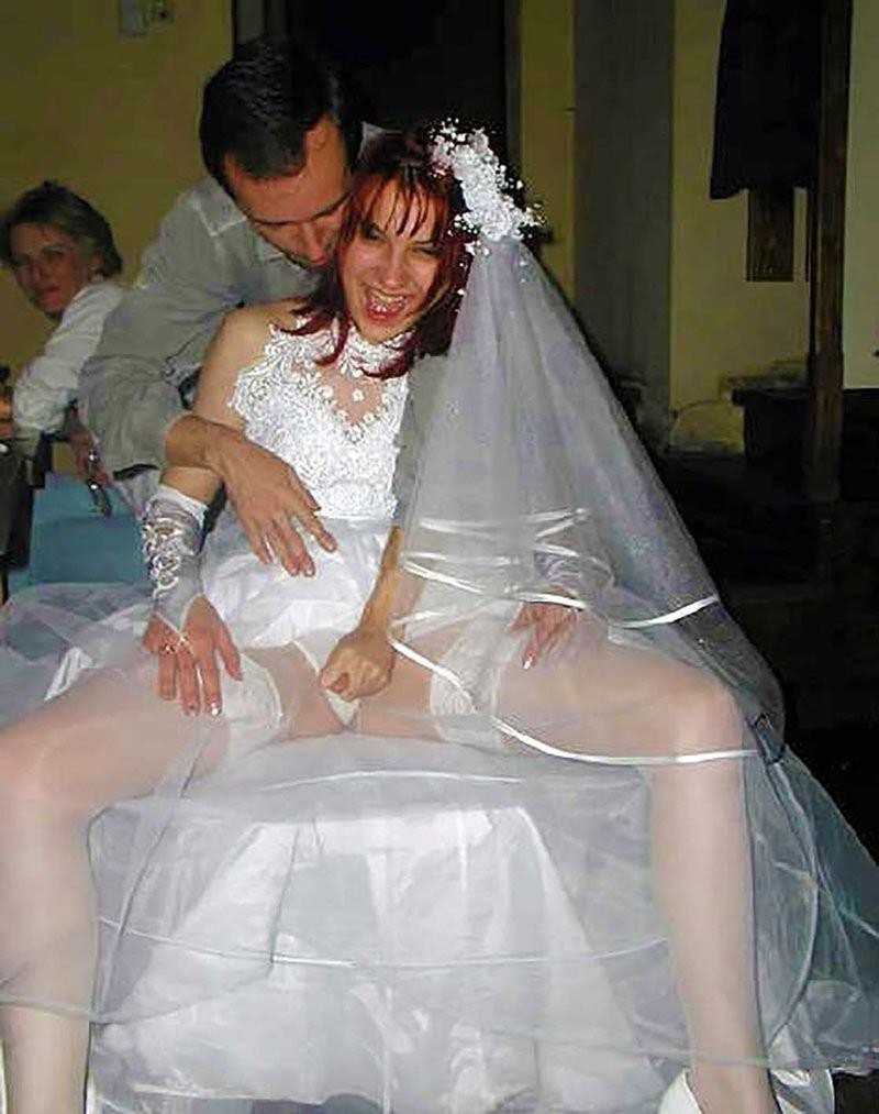 Erotic jokes at weddings