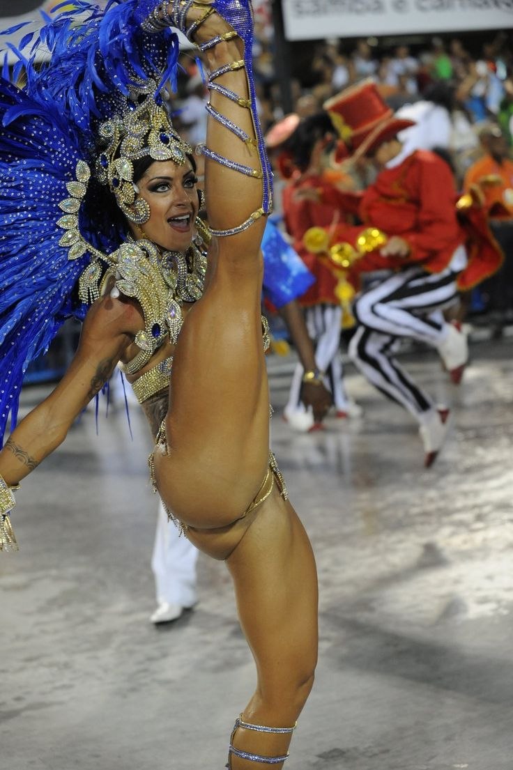 Andrea Martins Brazili Carnival Naked