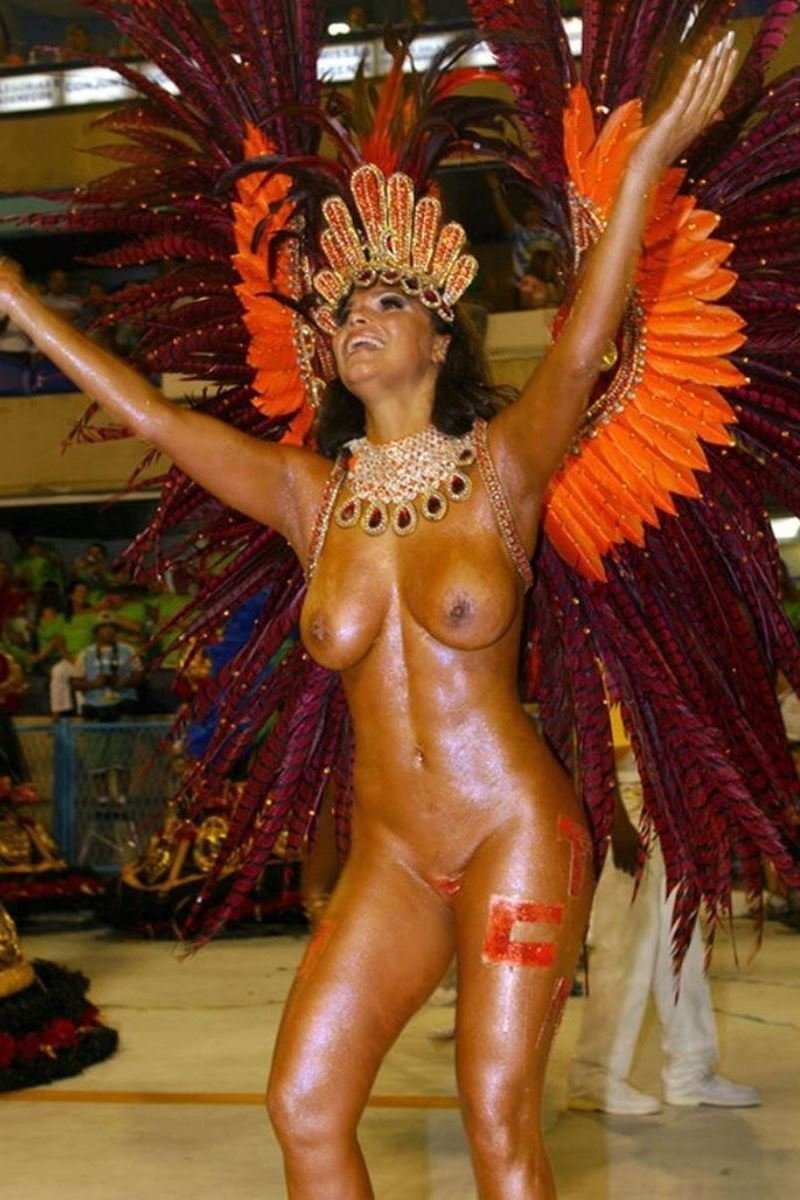 Viviana Castro Carnival