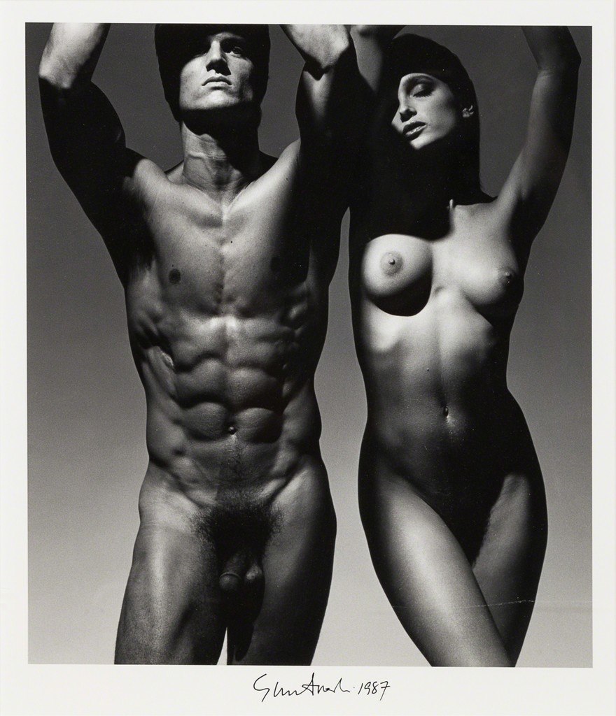 Photo shoot of pairs in the style of nude