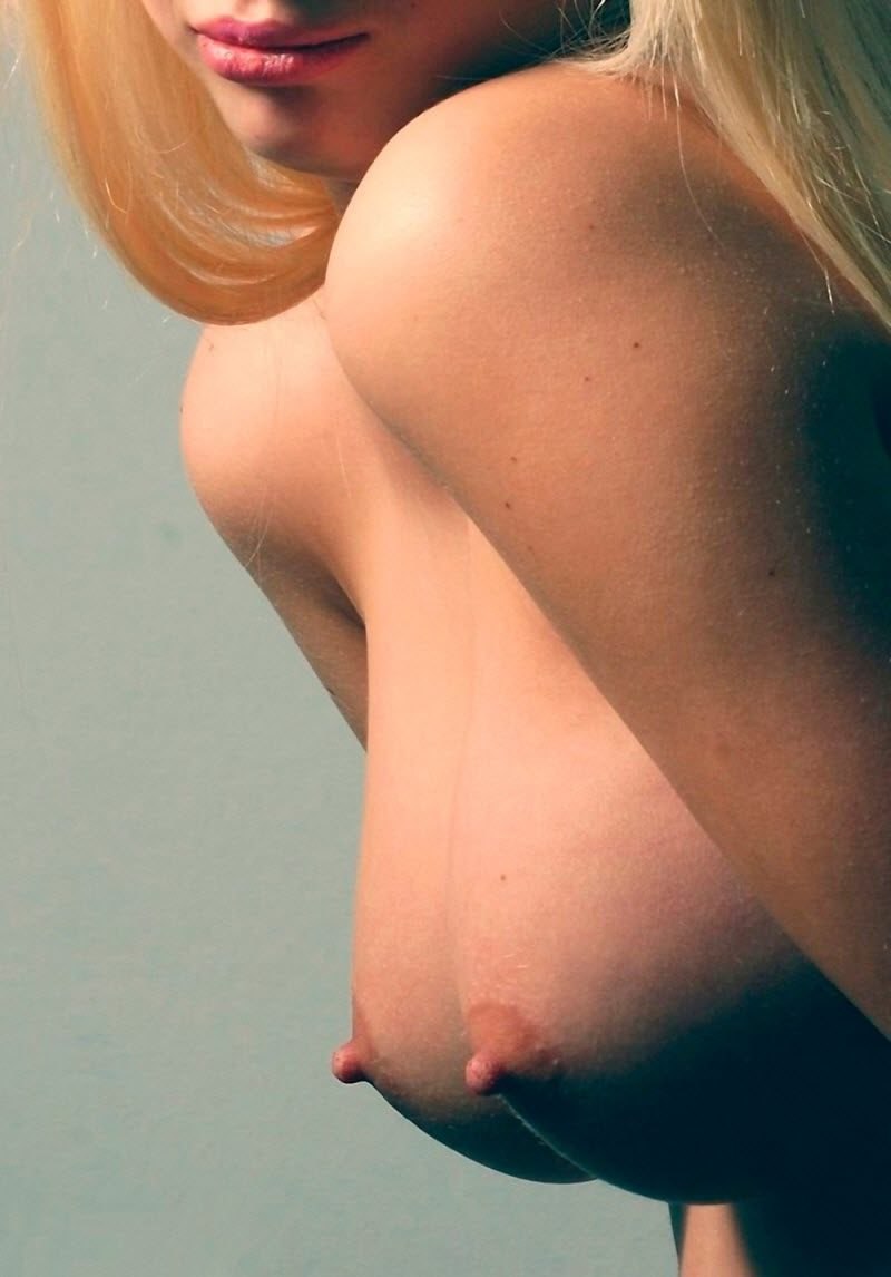 Little standing chest