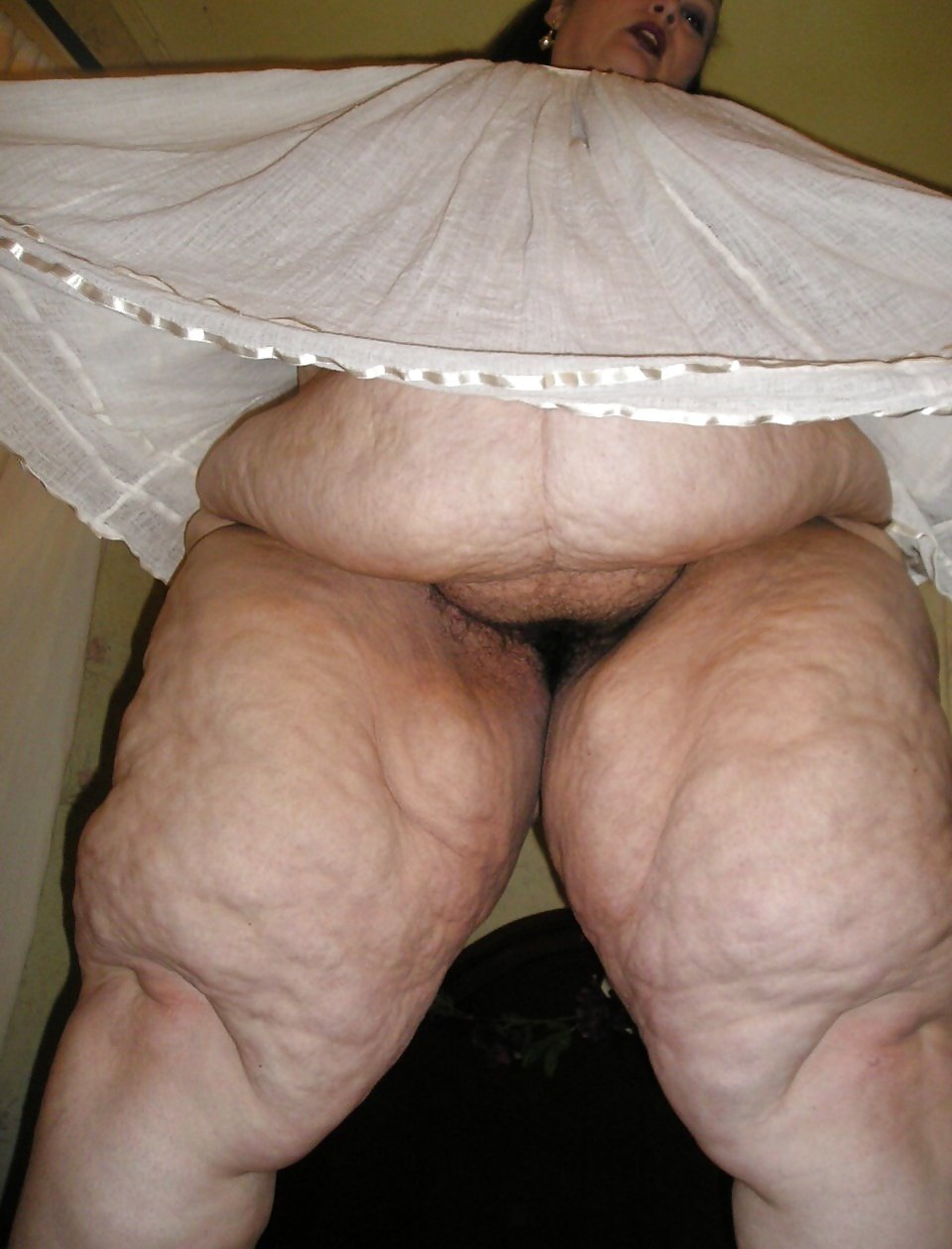 Thick old women in shorts