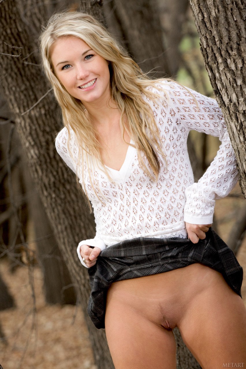 Young girls without panties