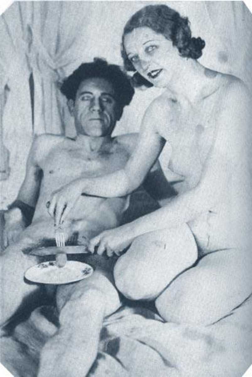 The first erotic photos