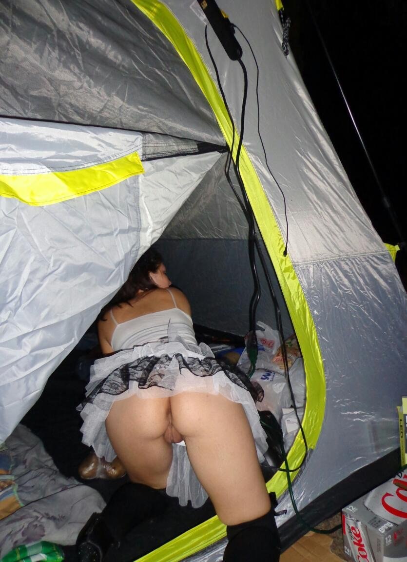 Spied without panties