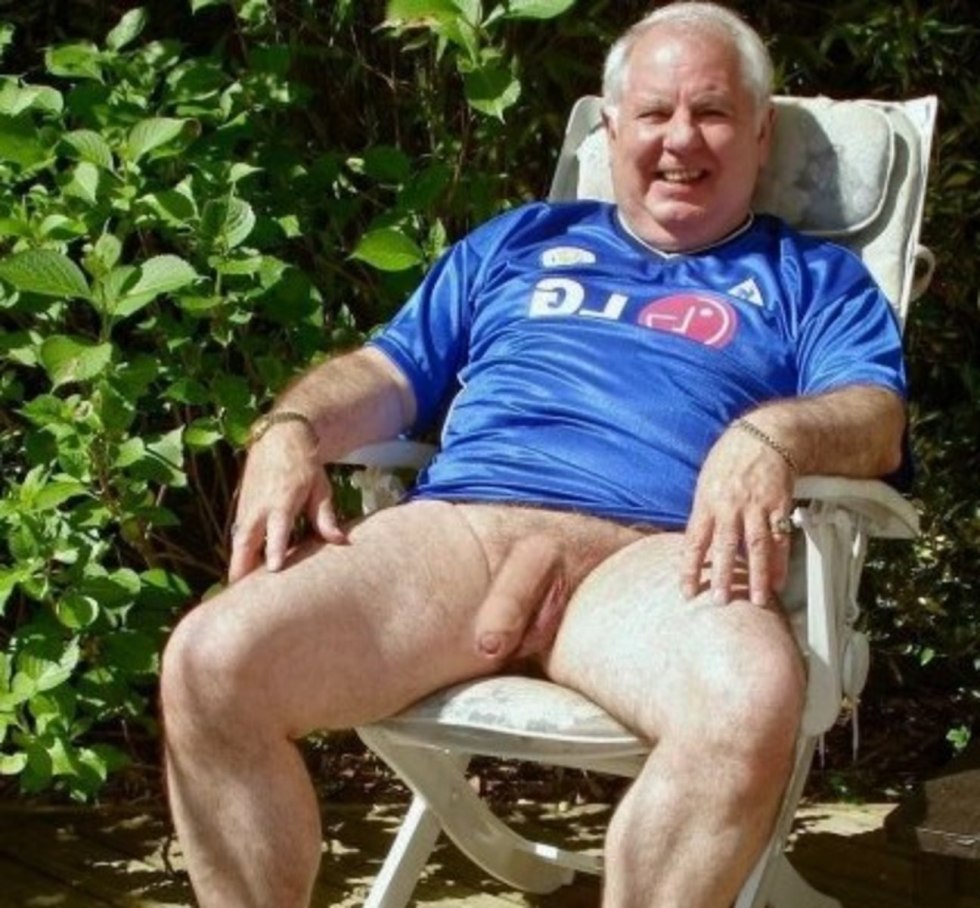 Naked old men without panties
