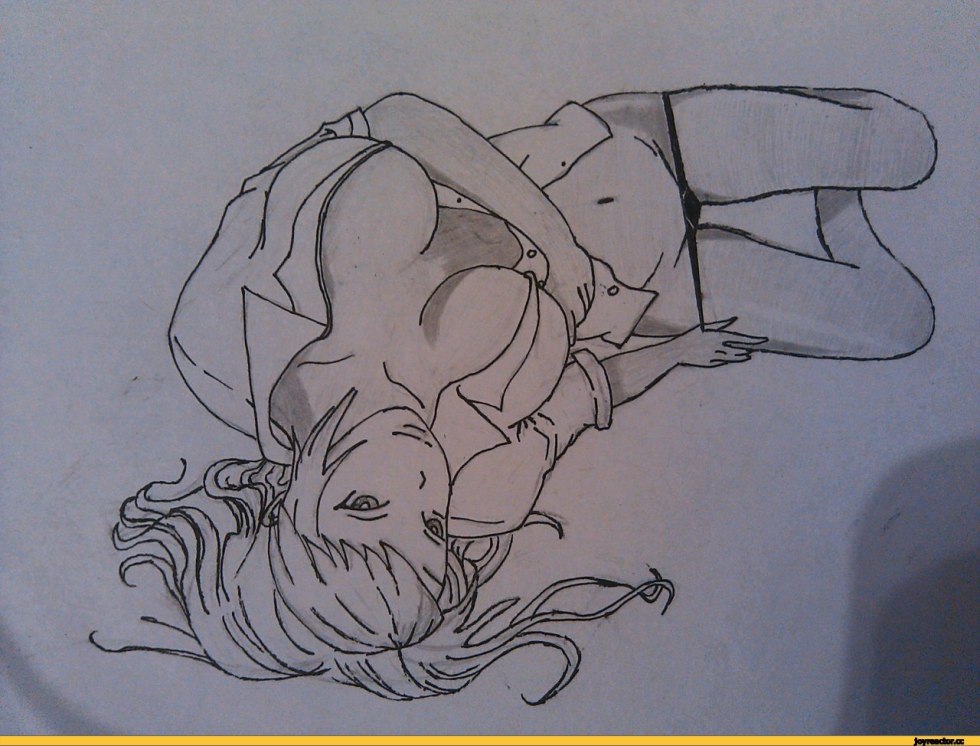 Intimate sketches with a pencil