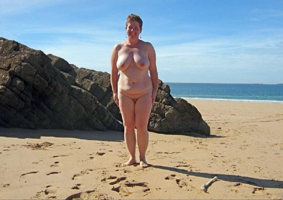 Naked fat nudists