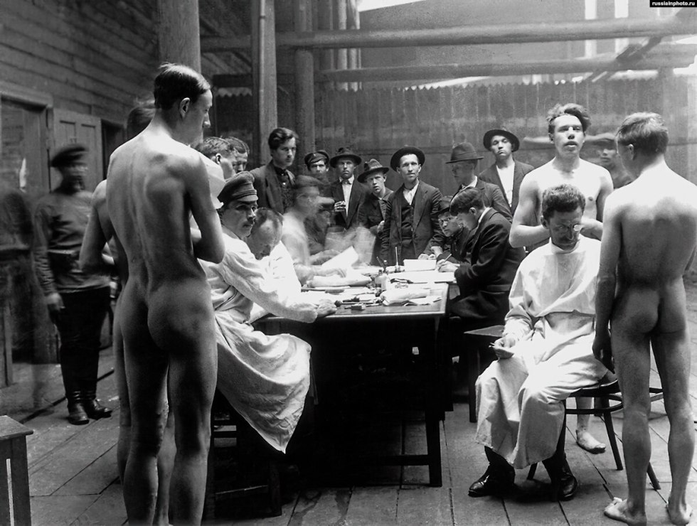 Retro medical examination of naked guys