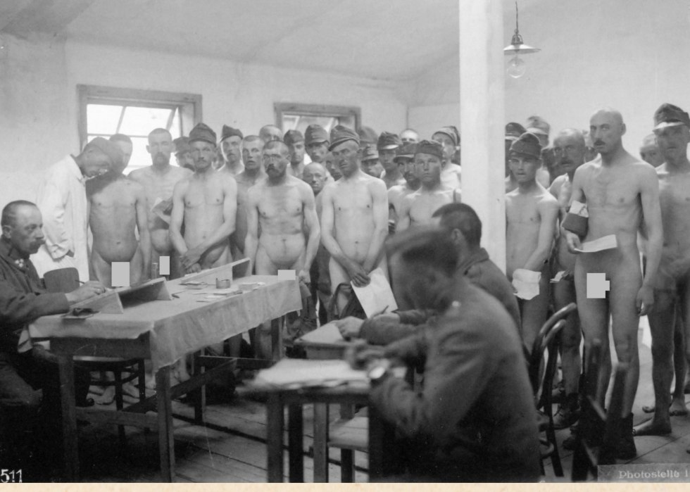 Medical examination of women in the army