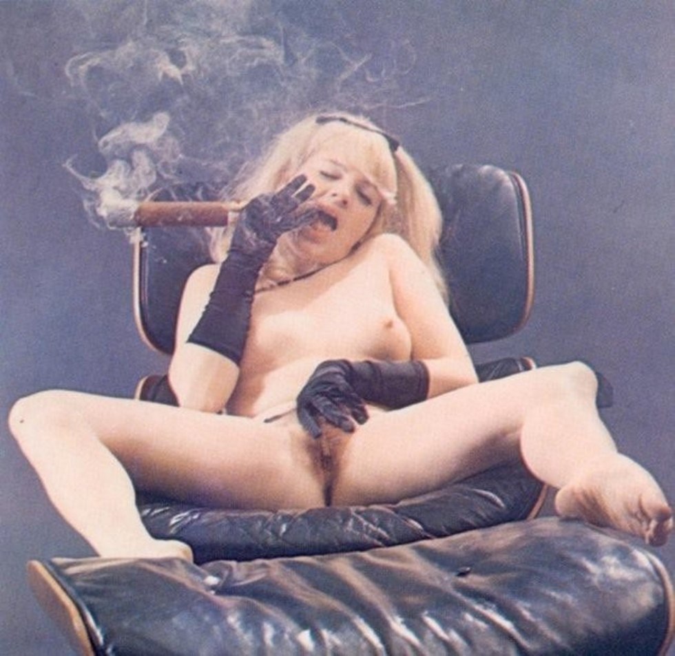 Retro Pussy is smoked in good quality