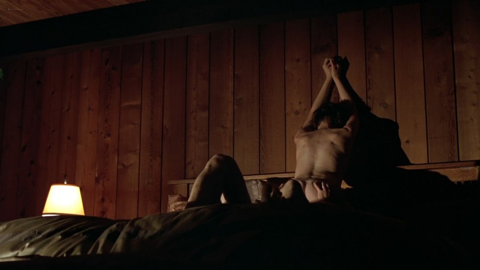 Erotic scenes flight