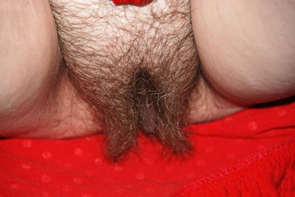 Hairy female crotch