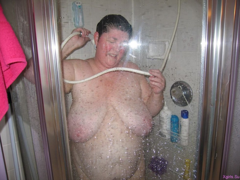 Fat women in the shower