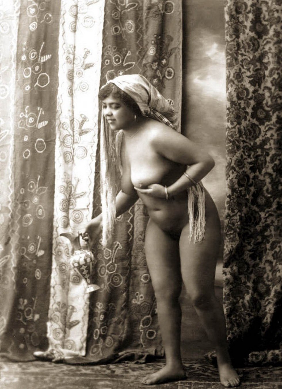 Women naked peasant women retro