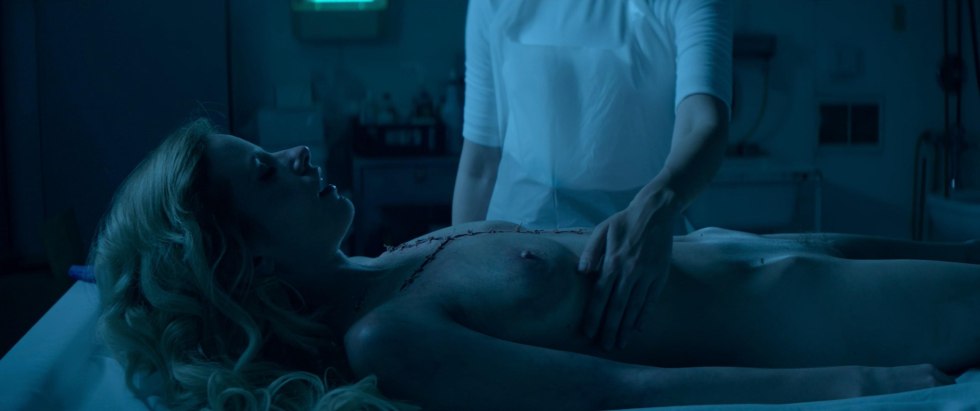 Jena Malone Neon Demon Naked