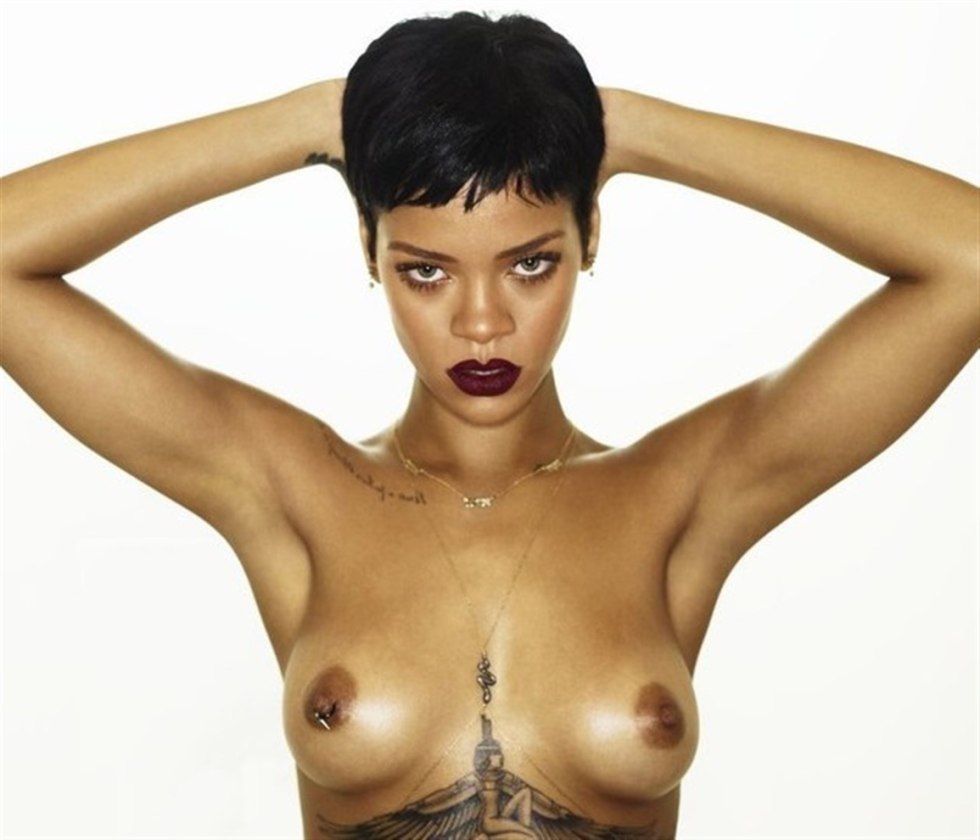 Absolutely naked Rihanna
