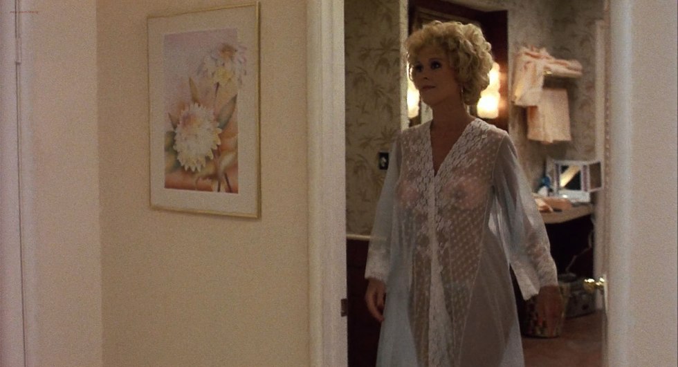 Leslie Isterbruk (Leslie Naked