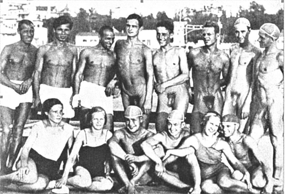 Swimming naked retro