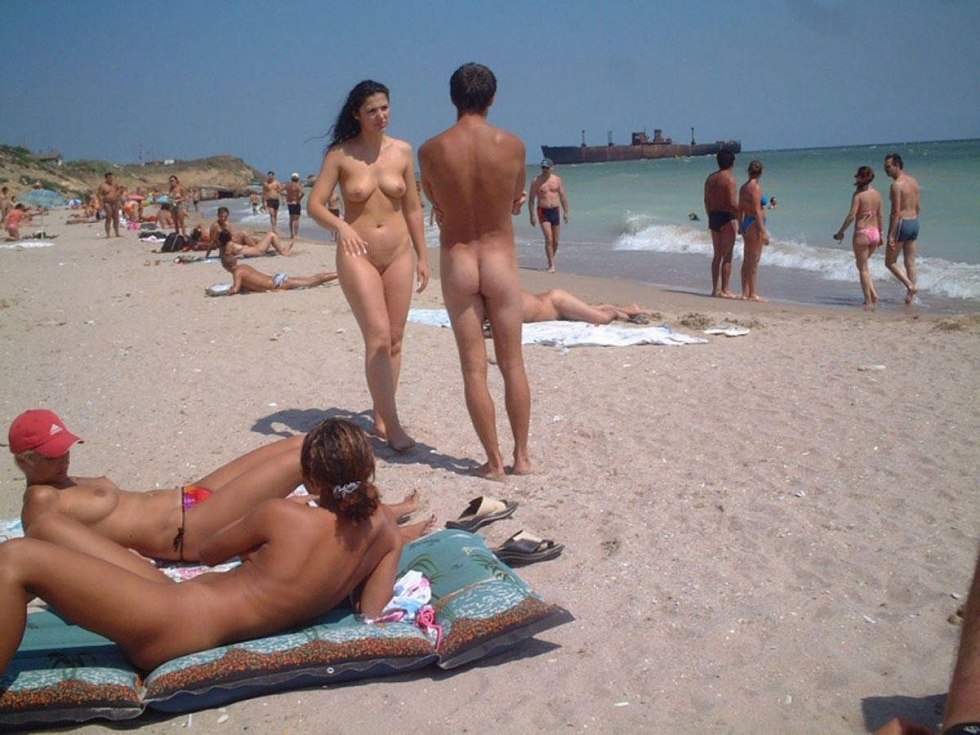 Pornographic beaches