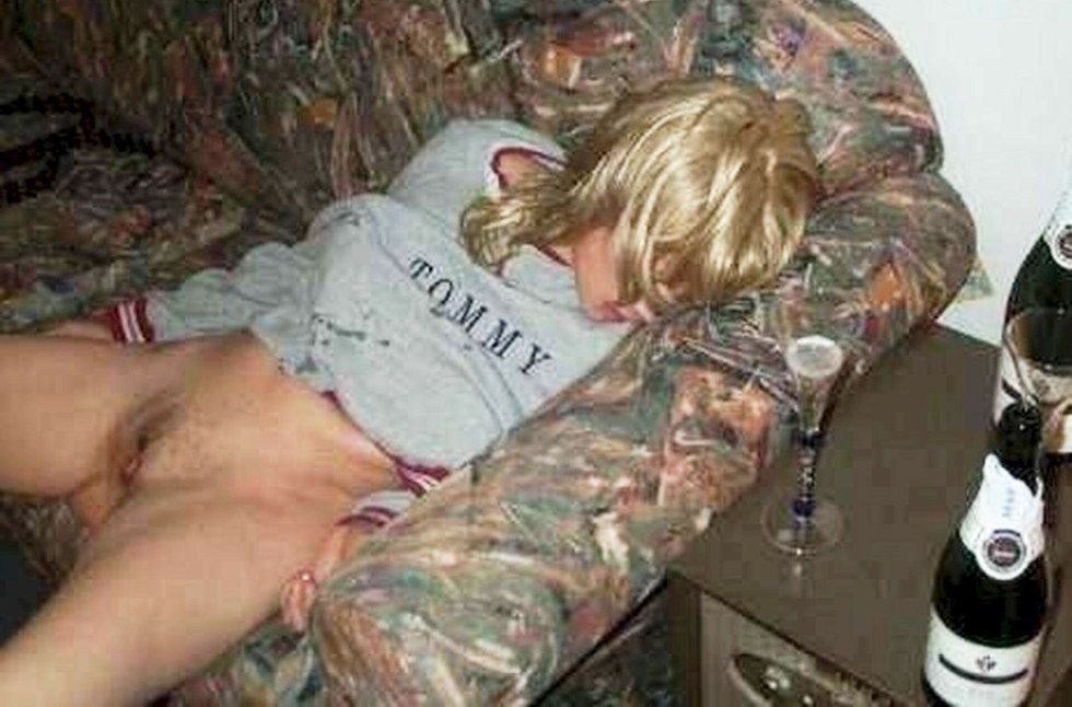 Photos of naked drunk women