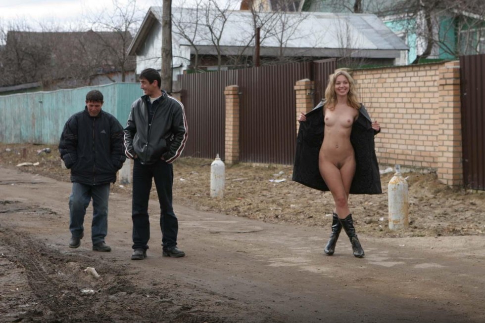 Naked women guys outside