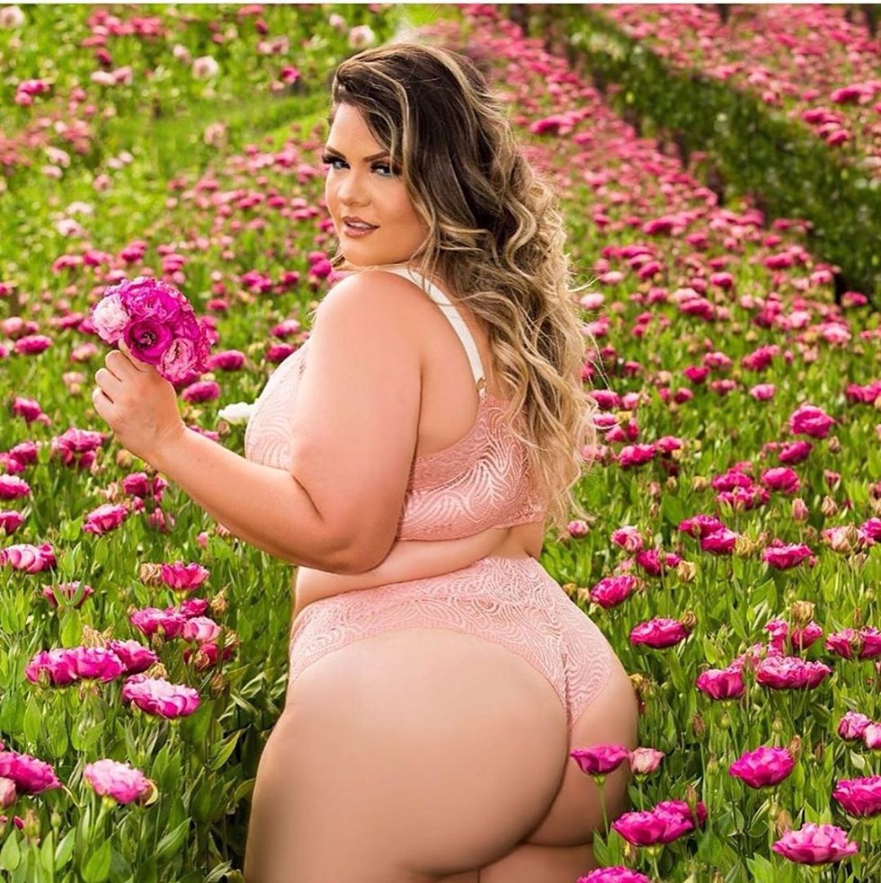 Carla James Sayz Plus