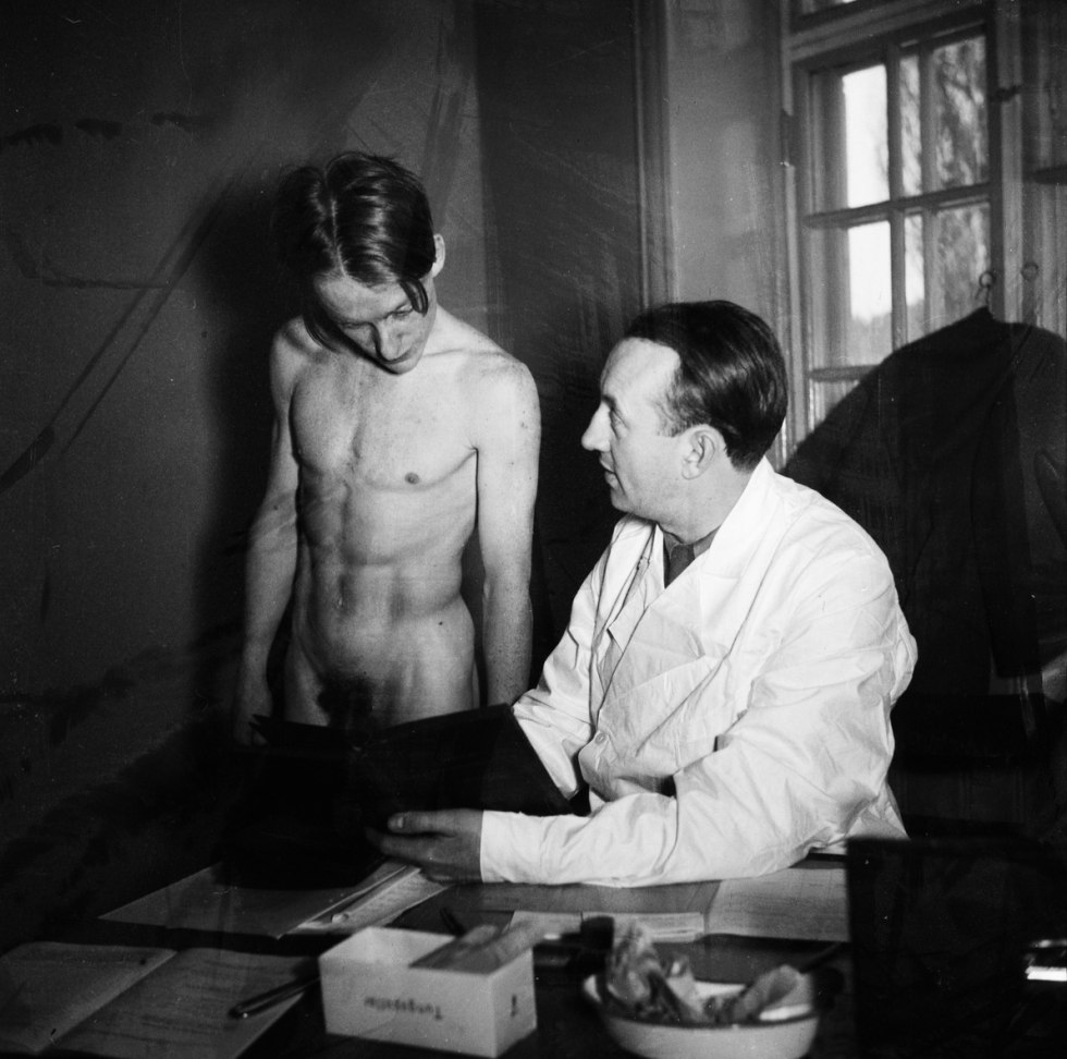 Medical examination of guys girls