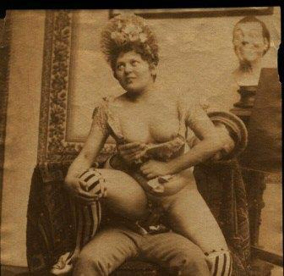 Old erotic pictures