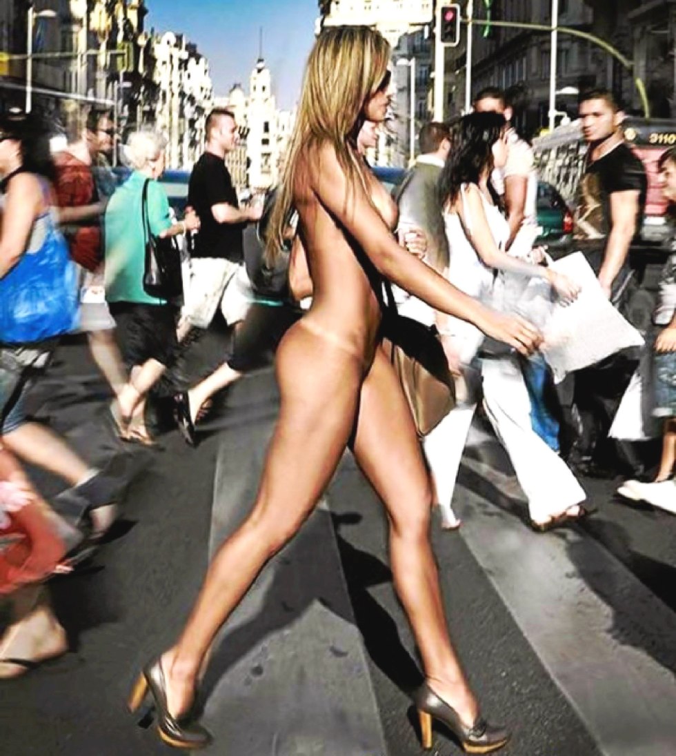 Naked women in public places