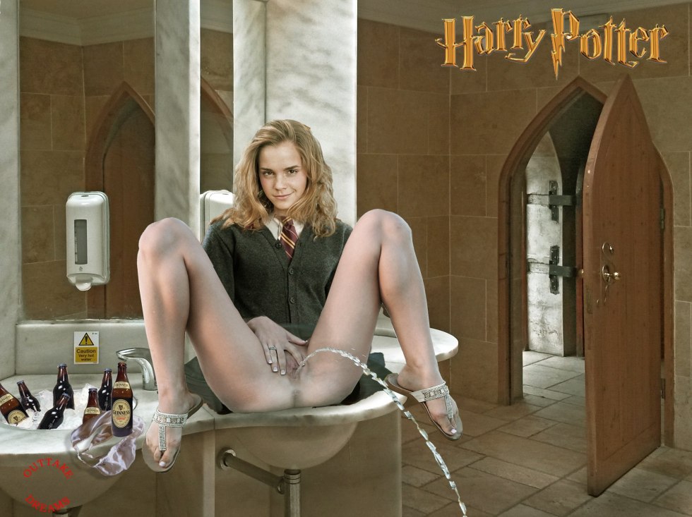 Naked Hermione Granger without panties