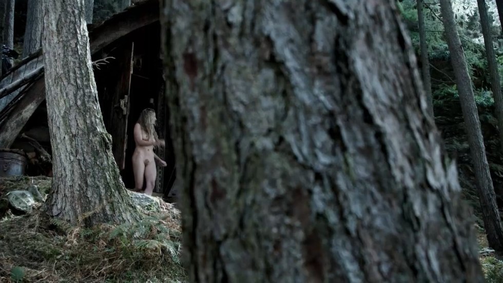 Naked Karen Hassan in the series "Vikings", 2013
