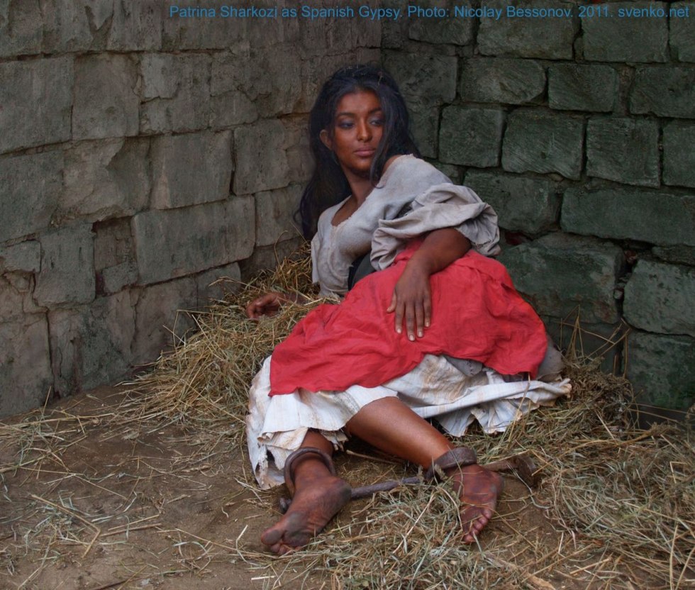 Patrina Sharkozi legs