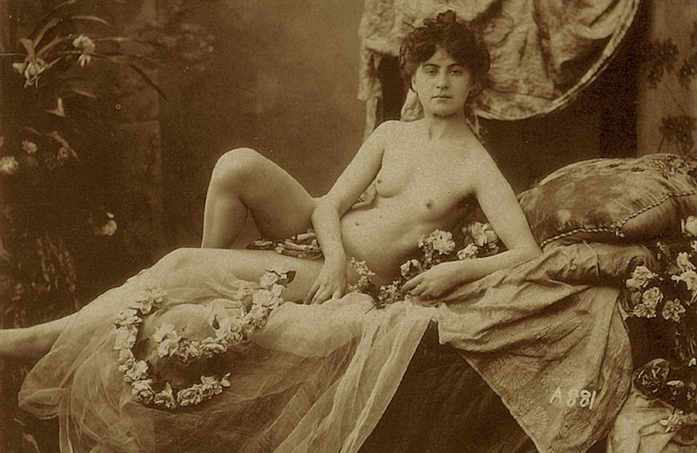 Naked women of the past