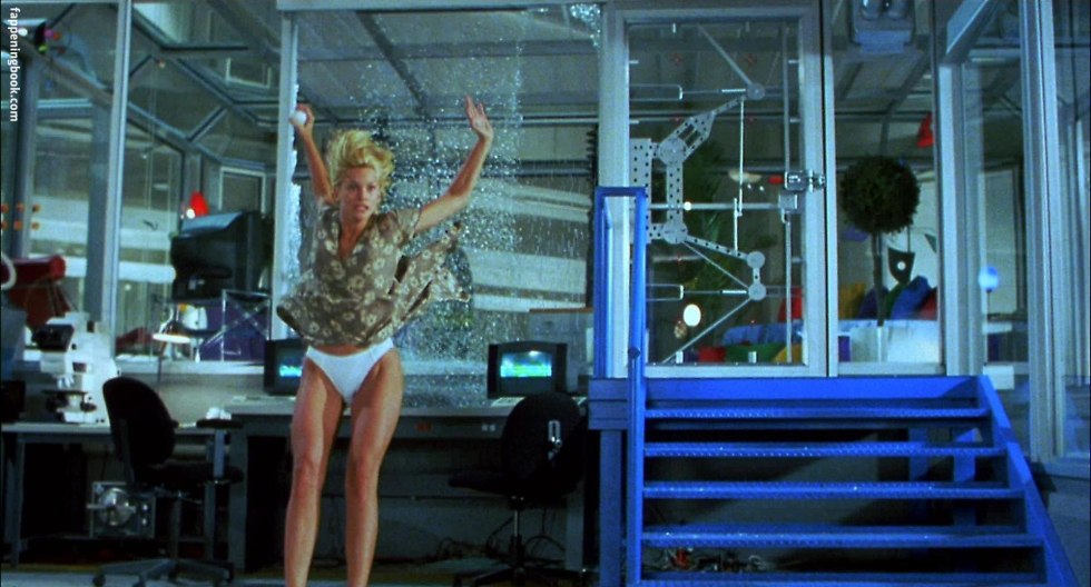 Natasha Henstridge in the movie individual 2