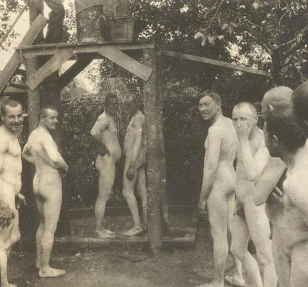 Naked women in concentration camp