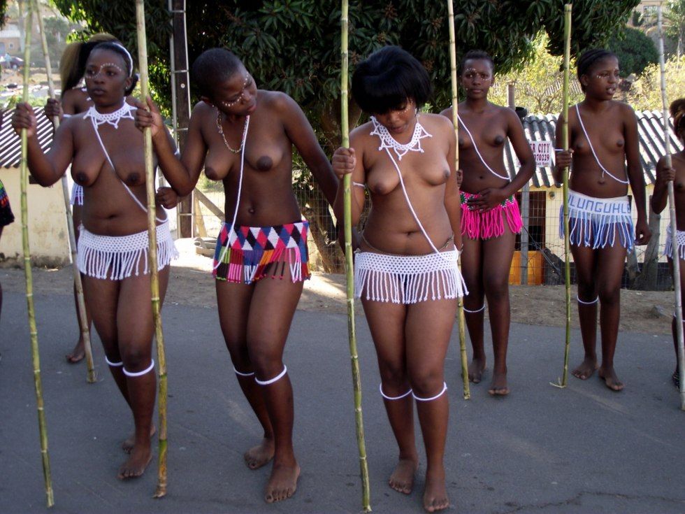 African tribes women without clothes