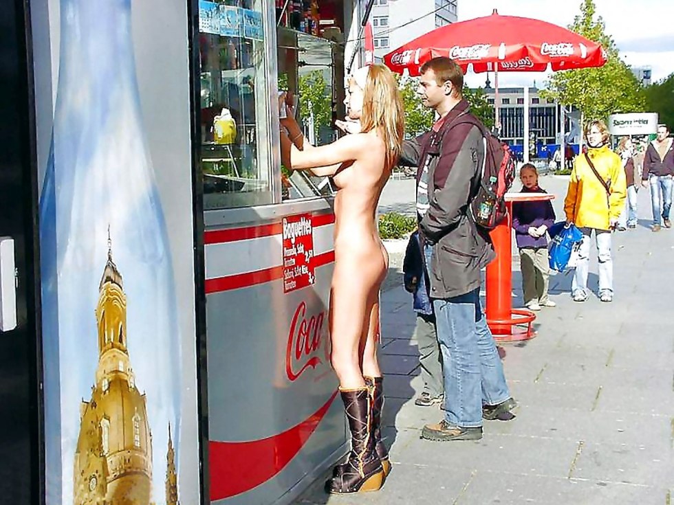 Girls without panties in crowded places