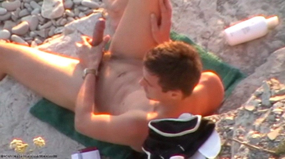 Hidden masturbation on the beach