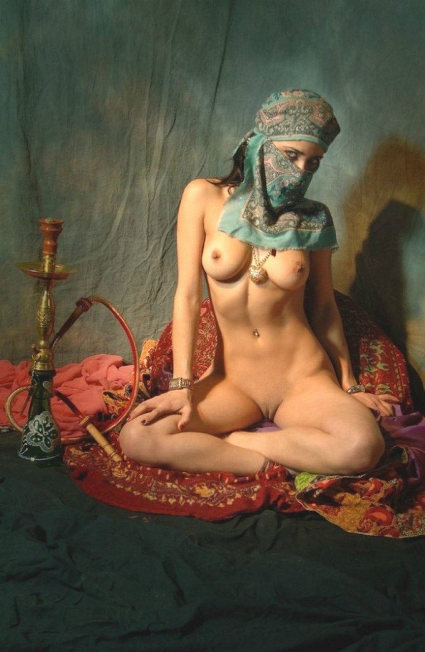 Beautiful naked women of the East