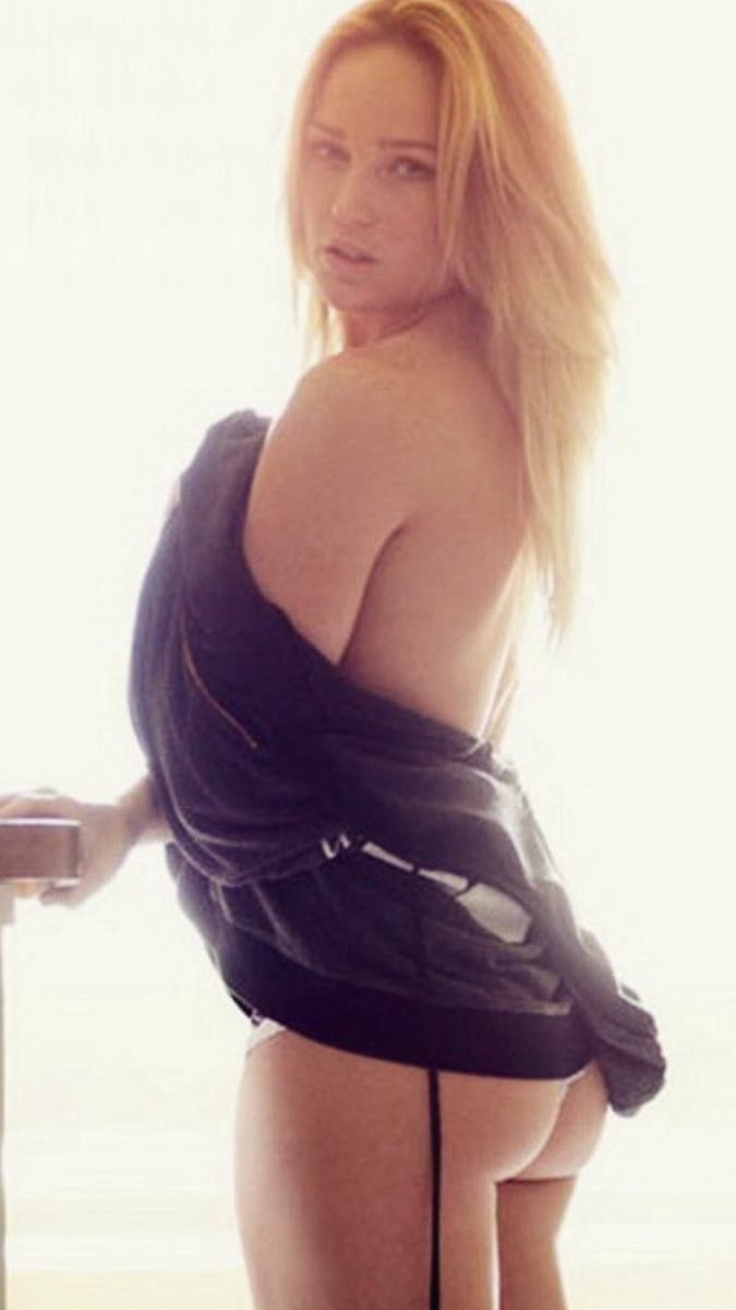 Katy Lotts Hot photo