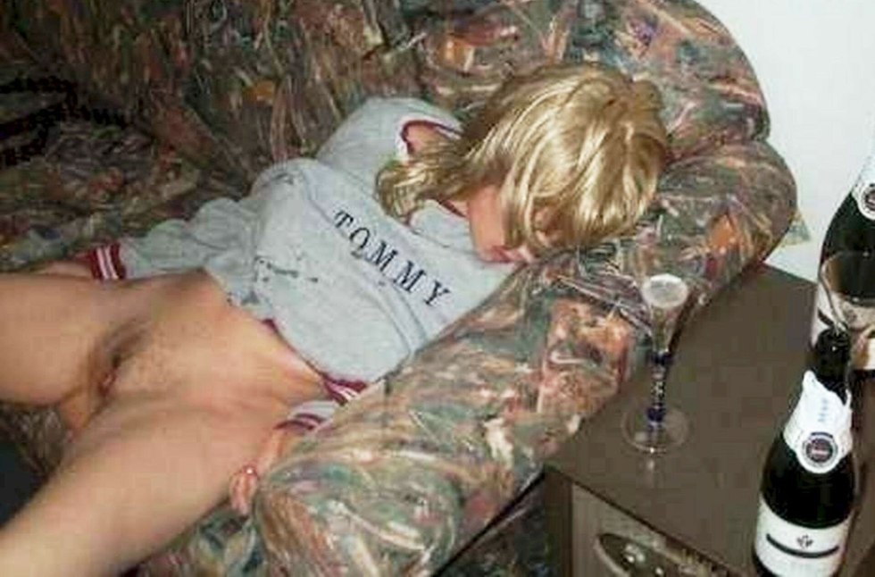 Photos of naked drunk women