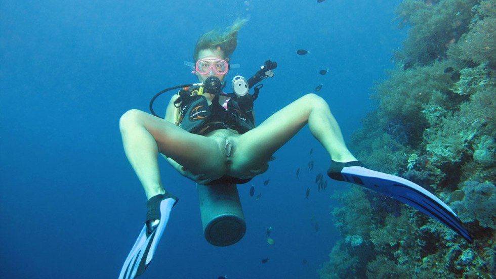 Girls under water without panties