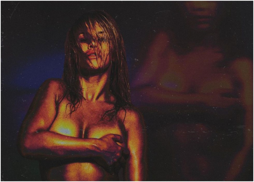 Girls Toples in slavery